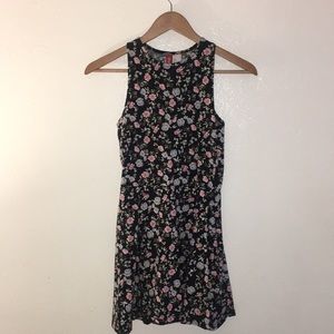 If you love summer dresses,this is the one for you